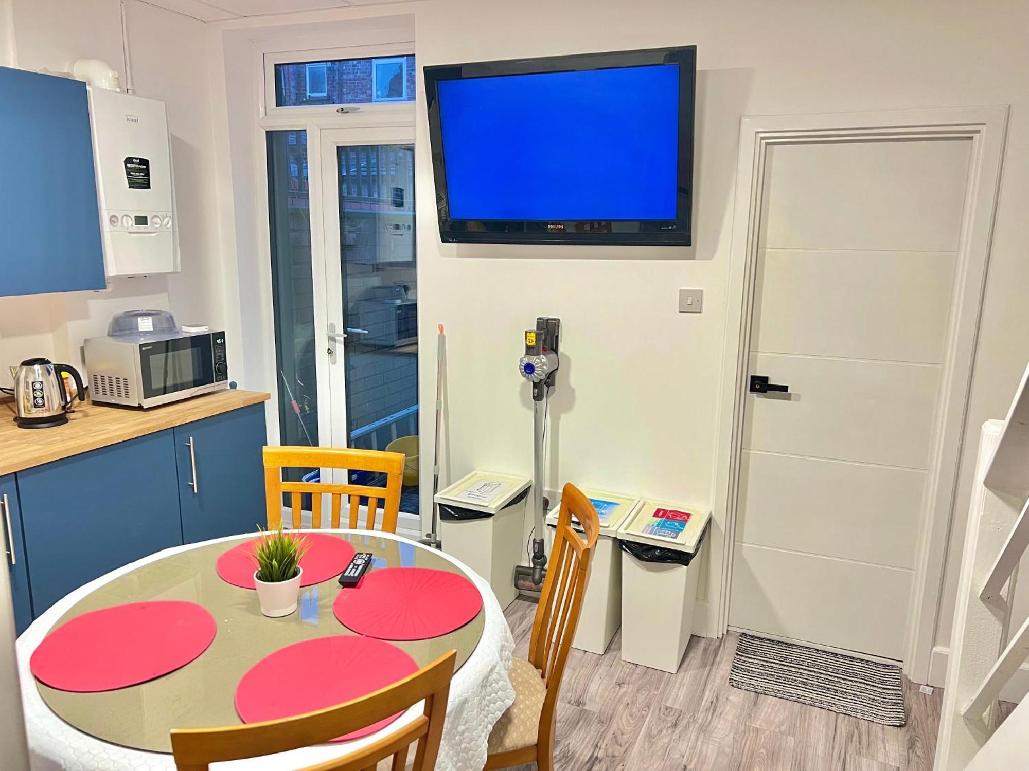 Lux En-Suite Coop Arena Mancity Stadium Piccadilly 맨체스터 외부 사진