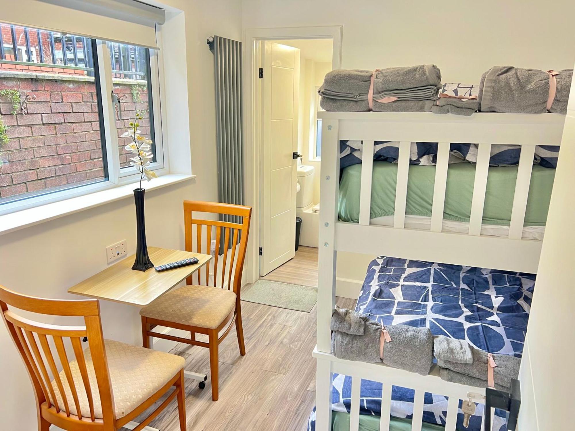 Lux En-Suite Coop Arena Mancity Stadium Piccadilly 맨체스터 외부 사진